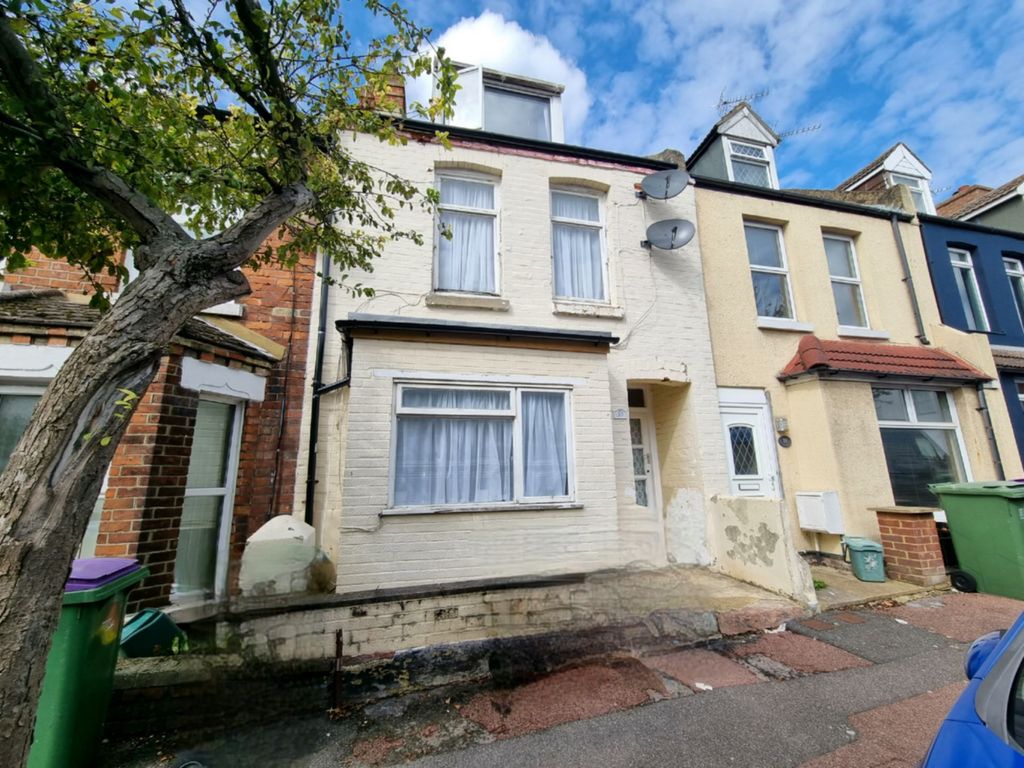 3 bed terraced house for sale in Marshall Street, Folkestone CT19 Zoopla