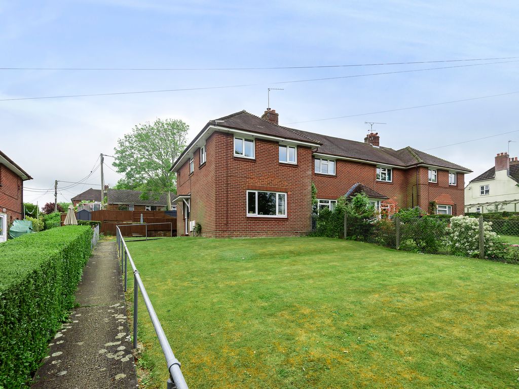 3 bed semidetached house for sale in Shipley Road, Twyford, Winchester