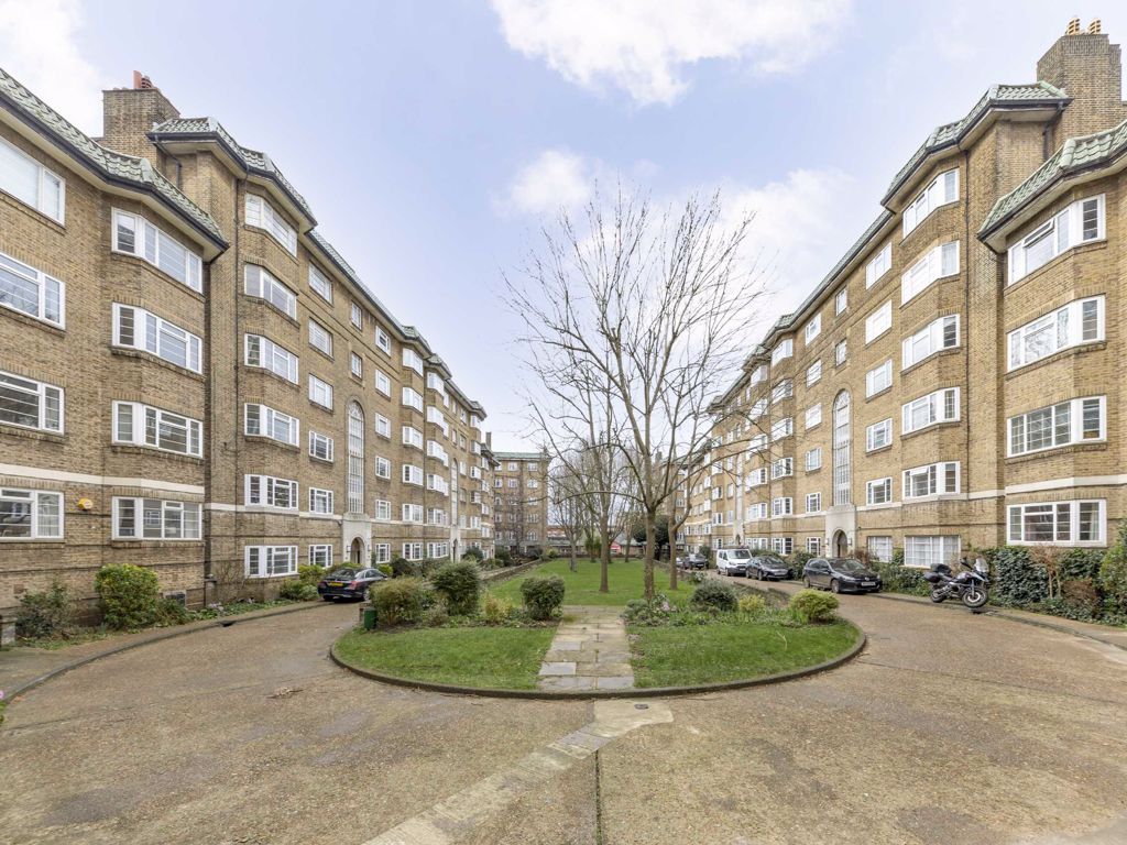 3 bed flat for sale in Streatham High Road, London SW16 Zoopla