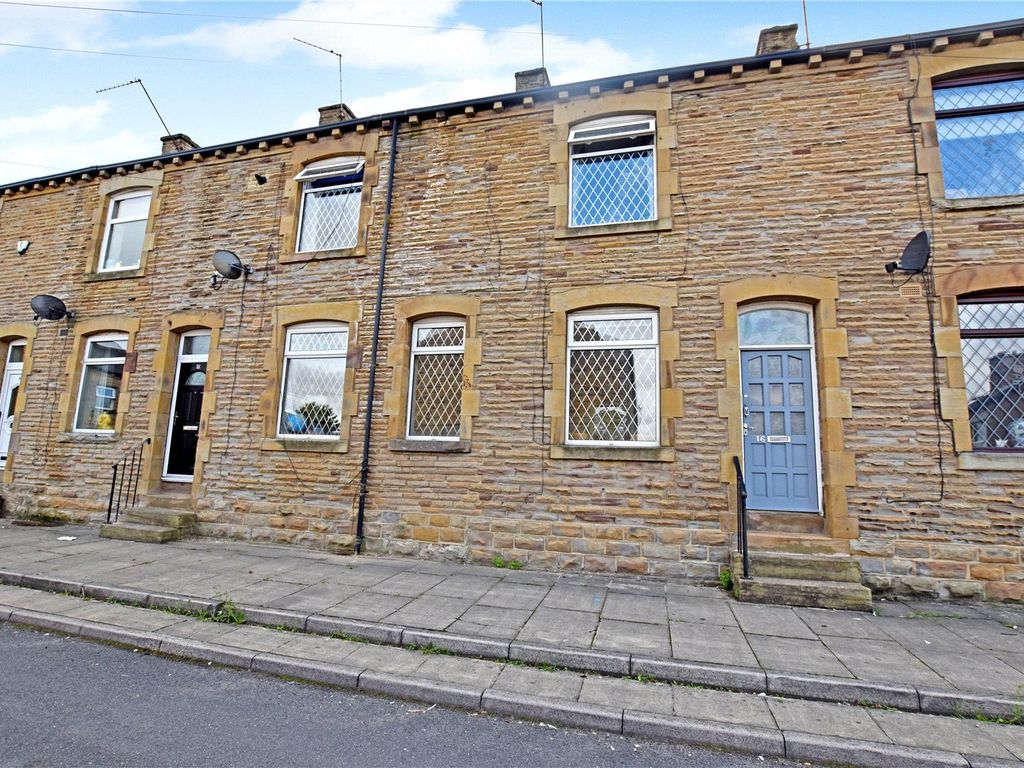 3 bed terraced house for sale in Cardigan Terrace, East Ardsley