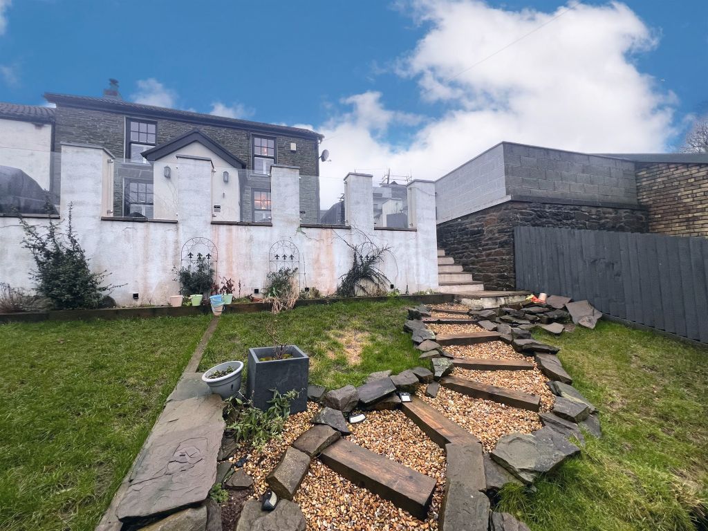 2 bed property for sale in Bedw Street, Porth CF39, £175,000 Zoopla
