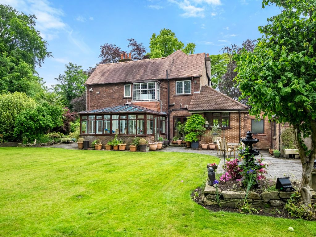 4 bed detached house for sale in Common Lane, Culcheth, Warrington