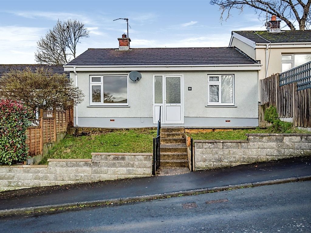 2 bed bungalow for sale in Derwen Gardens, Adpar, Castell Newydd Emlyn