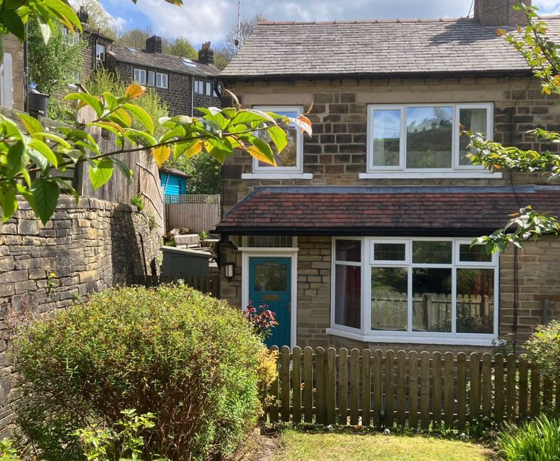 3 bed end terrace house for sale in Highfield Crescent, Hebden Bridge