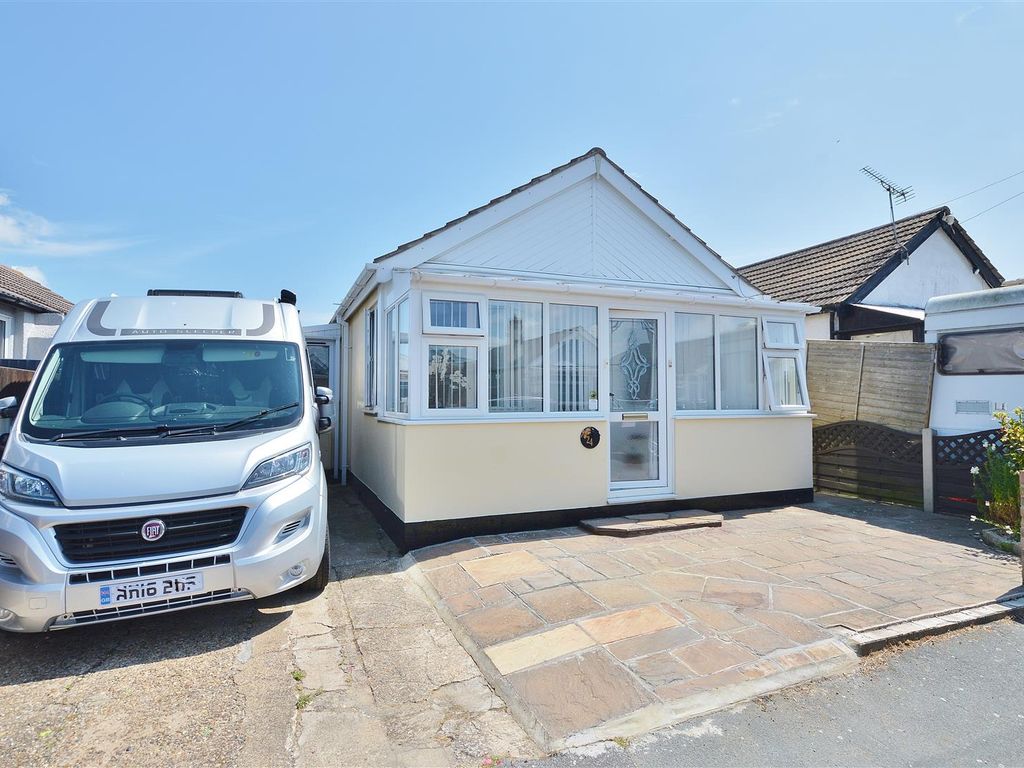 2 bed detached bungalow for sale in Glebe Way, Jaywick, ClactonOnSea