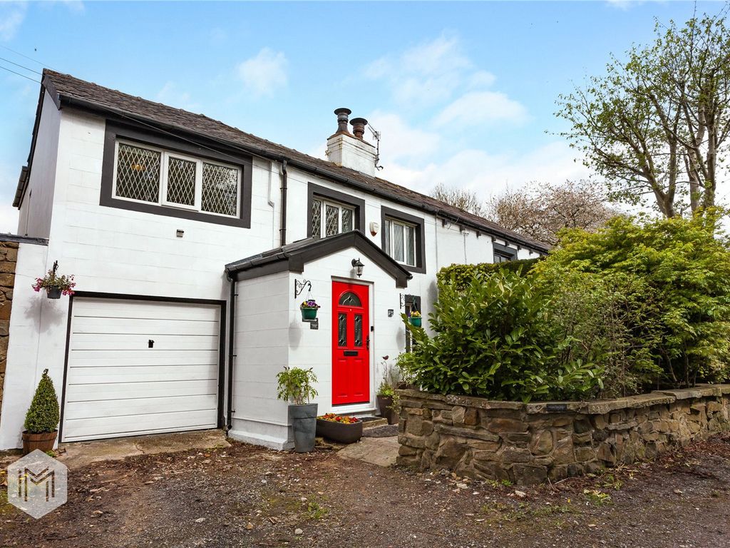 5 bed semidetached house for sale in Lowes Cottage Sefton Drive