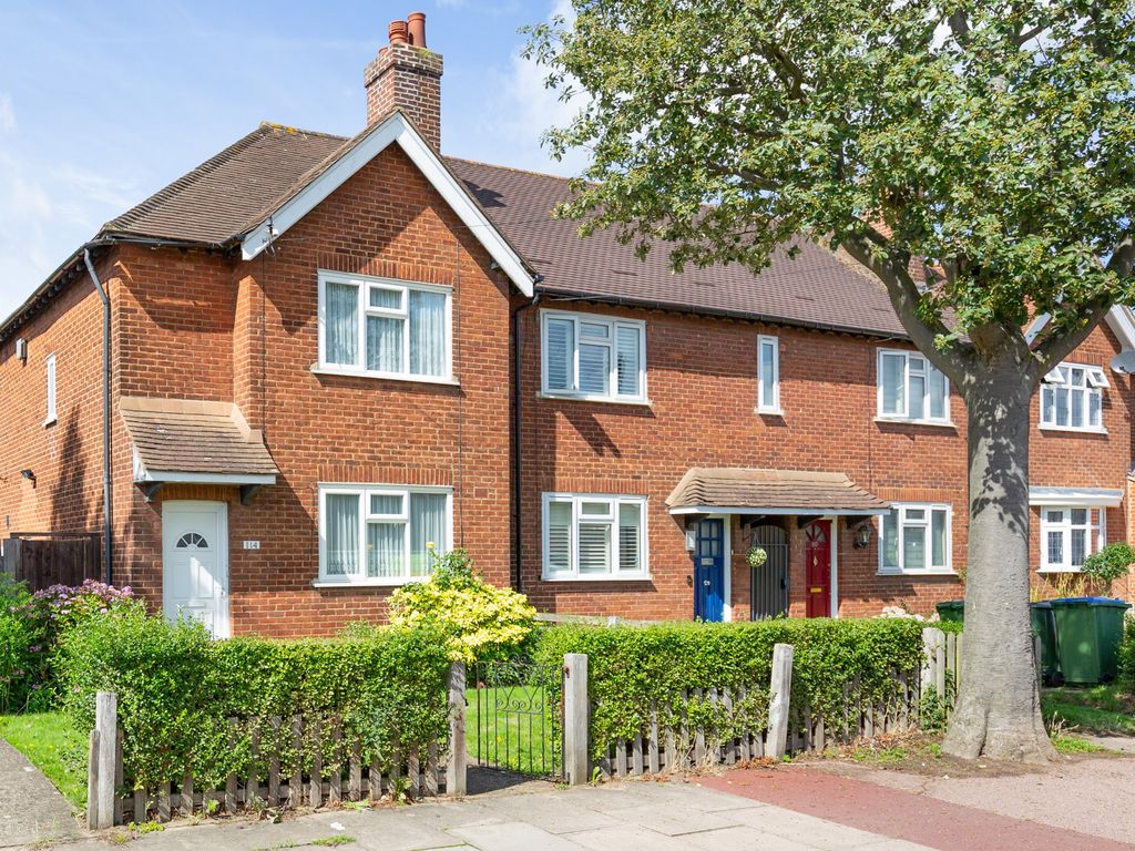 2 bed end terrace house for sale in Alnwick Road, London SE12, £240,000 Zoopla