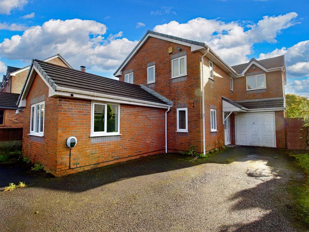 4 bed detached house for sale in Dodds Farm Lane, Aspull, Wigan WN2, £