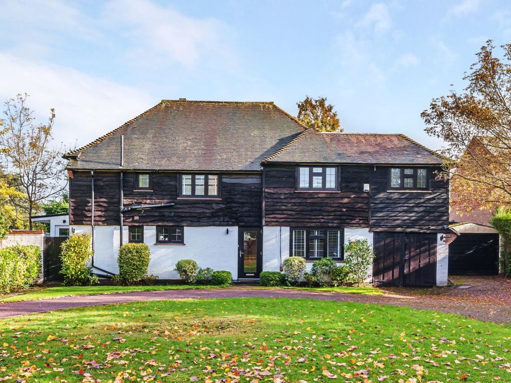 4 bed detached house for sale in The Gallop, Sutton SM2, £1,500,000