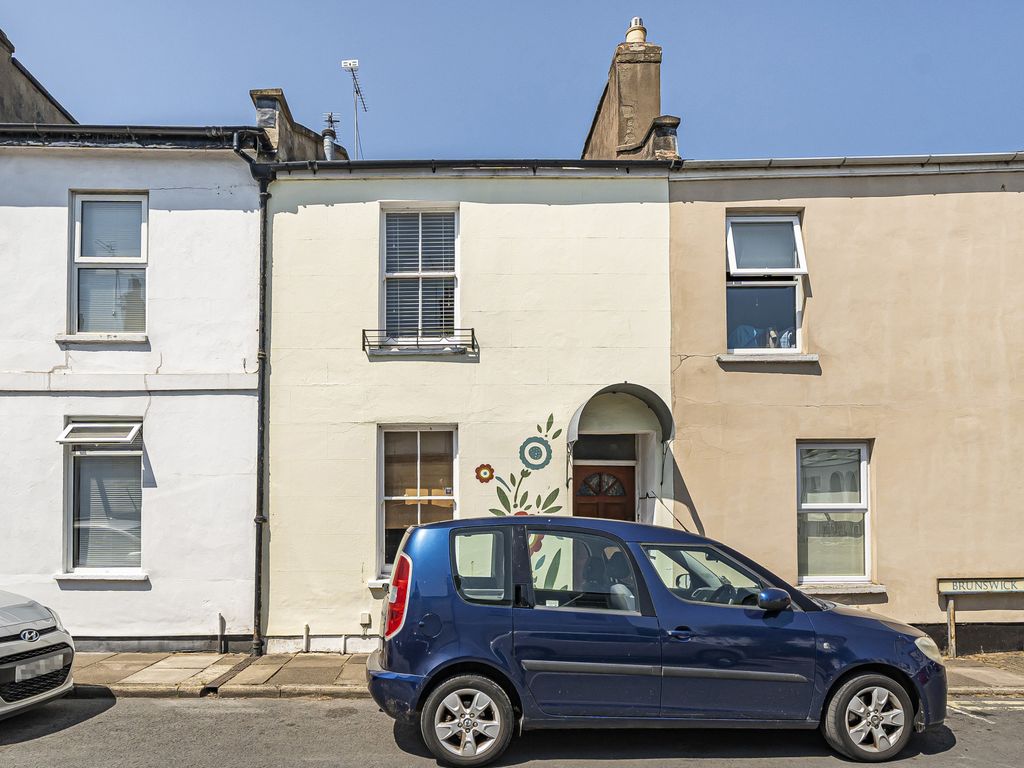 2 bed terraced house for sale in Brunswick Street, Cheltenham GL50, £