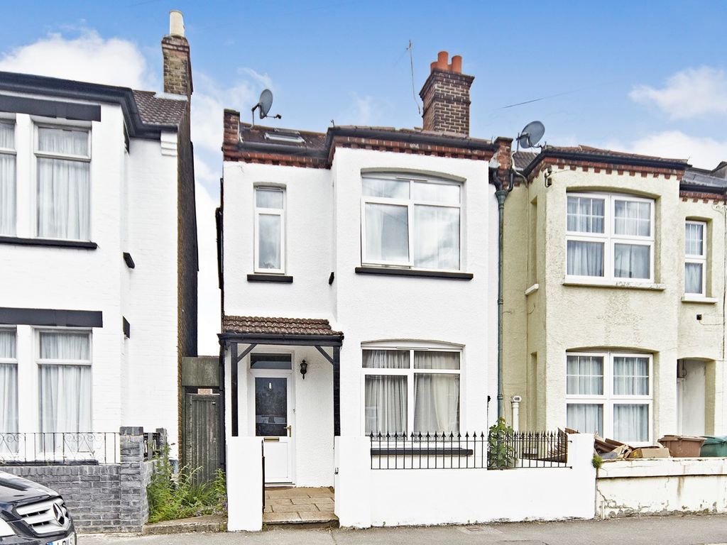 5 bed terraced house for sale in Spencer Road, Mitcham Junction