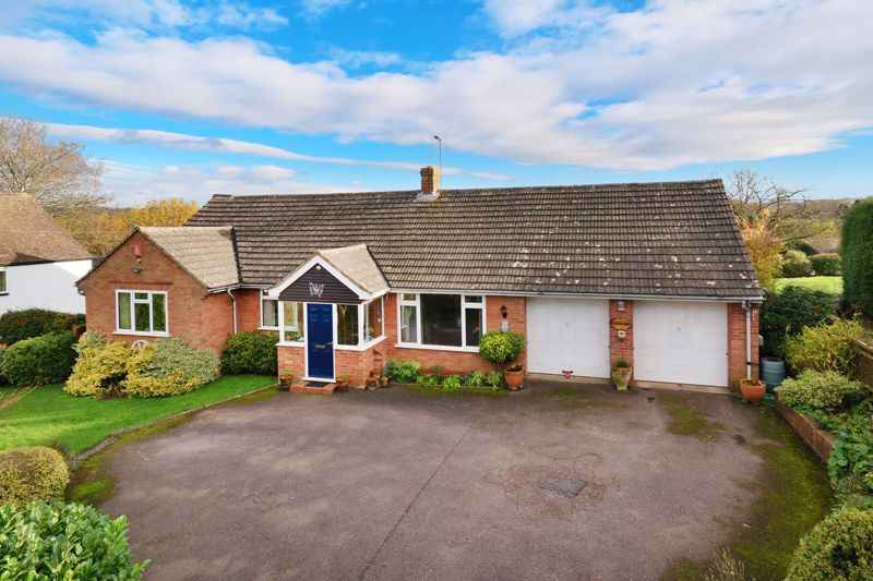 5 bed detached bungalow for sale in Ledbury Road, Dymock