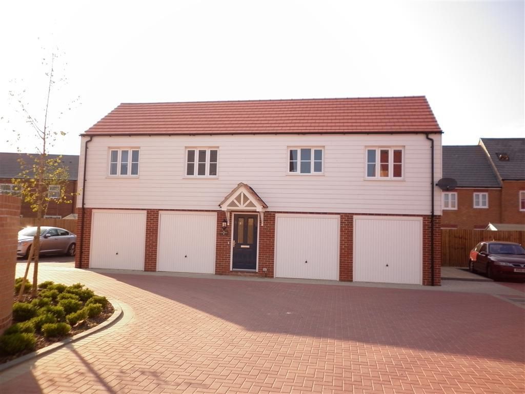 2 bed flat to rent in Southdown Close, Kingsnorth, Ashford TN25 Zoopla