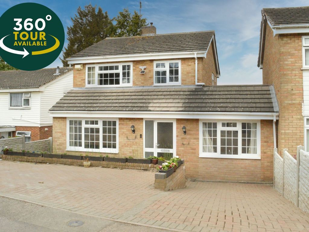 4 bed link detached house for sale in Colebrook Close, Evington