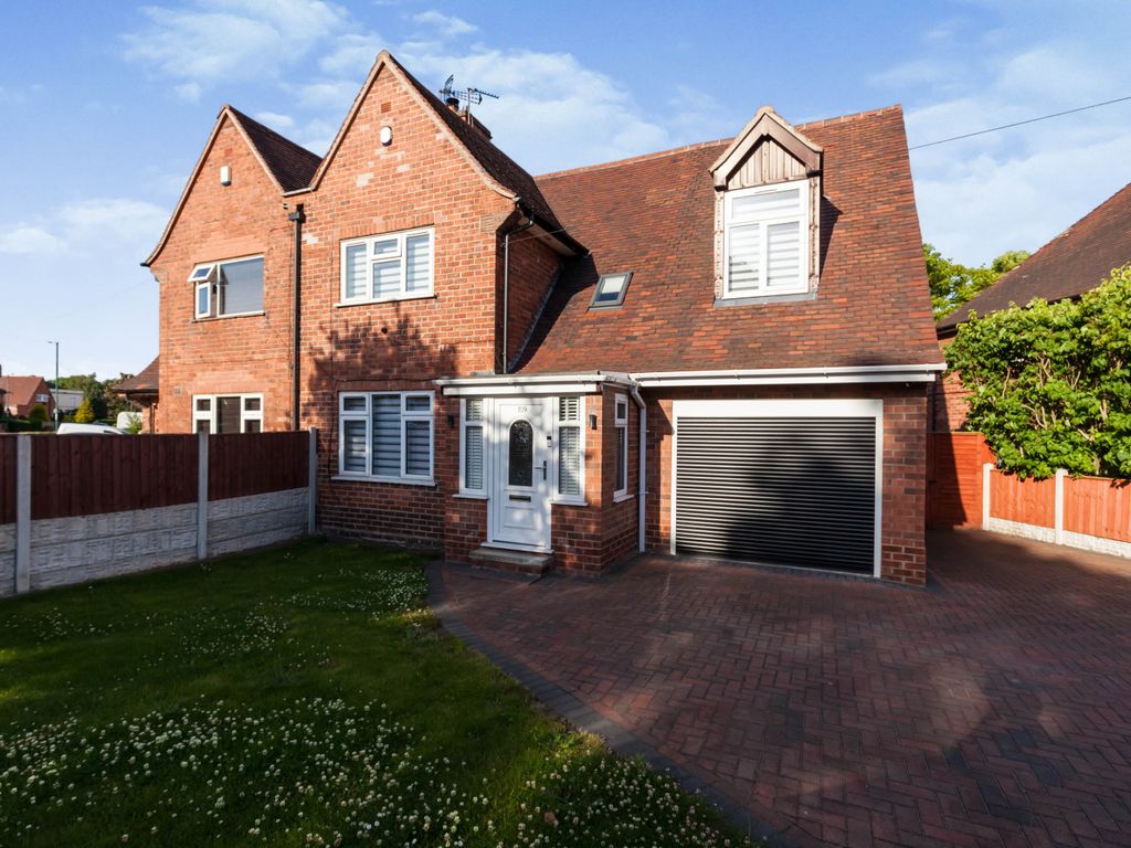 3 bed semidetached house for sale in Bracknell Crescent, Nottingham NG8 Zoopla