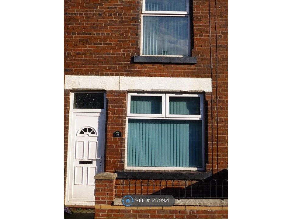 2 bed terraced house to rent in Victoria Grove, Bolton BL1 Zoopla