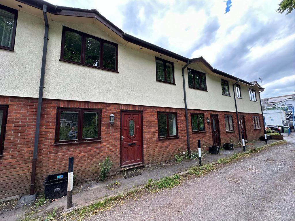 2 bed flat for sale in Lower Church Road, Torquay TQ1, £