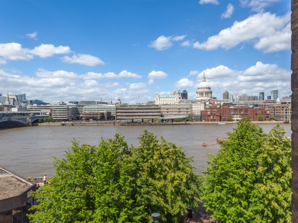 1 bed flat to rent in Falcon Point, Hopton Street, Bankside SE1 Zoopla