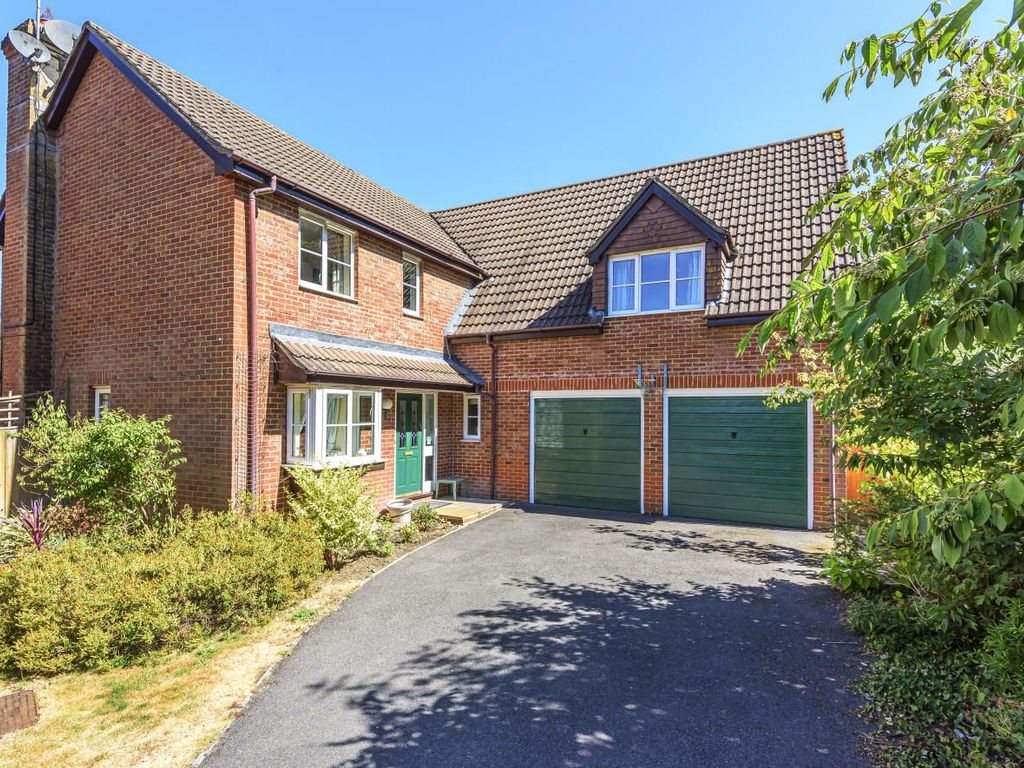 5 bed detached house for sale in Sir Galahad Road, Knightwood