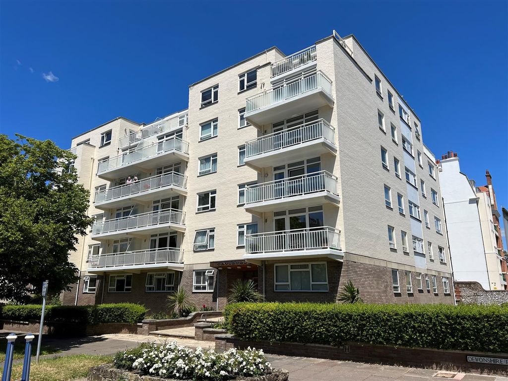 2 bed flat for sale in Devonshire Place, Eastbourne BN21 Zoopla