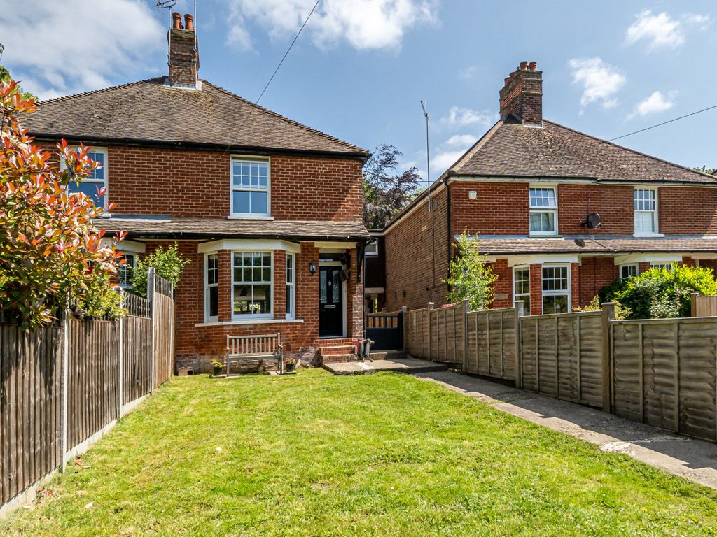 3 bed semidetached house for sale in Haslemere, Surrey GU27 Zoopla