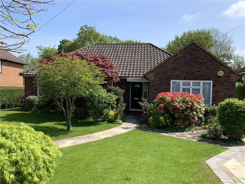 3 bed bungalow for sale in Aperfield Road, Biggin Hill, Westerham TN16