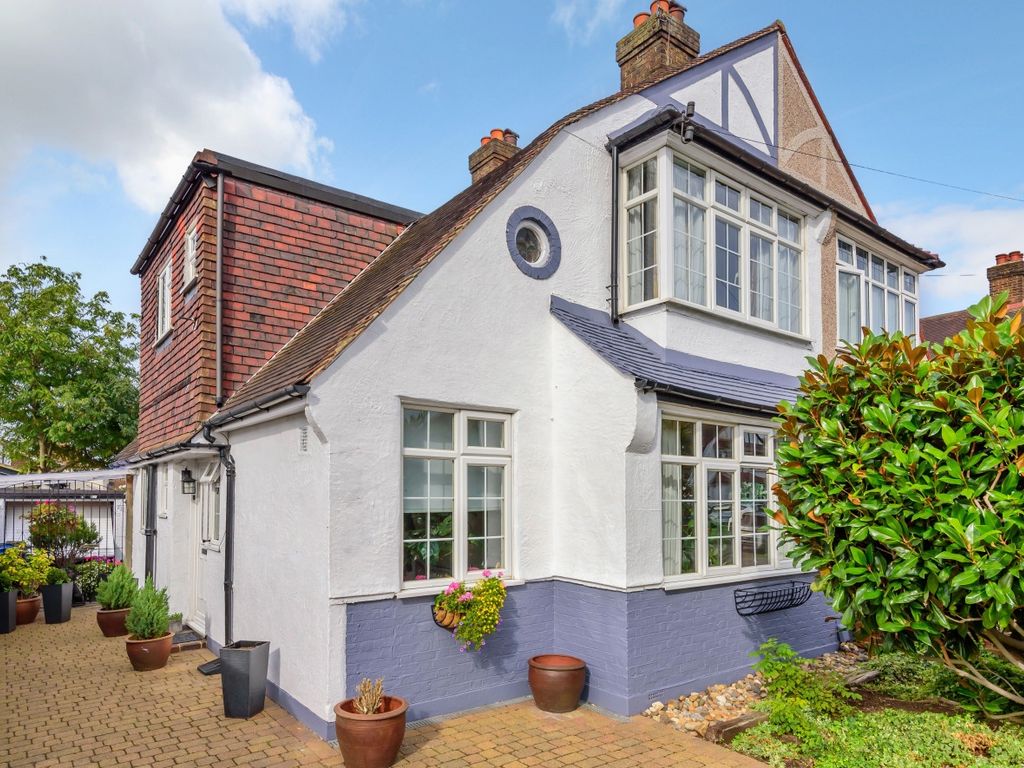 Stoneleigh Park Avenue, Croydon CR0  