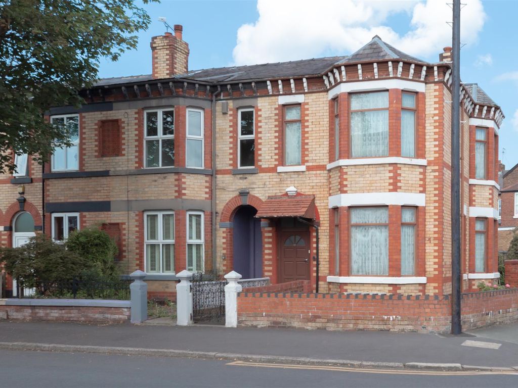 3 bed property for sale in Lowfield Road, Stockport SK2 Zoopla