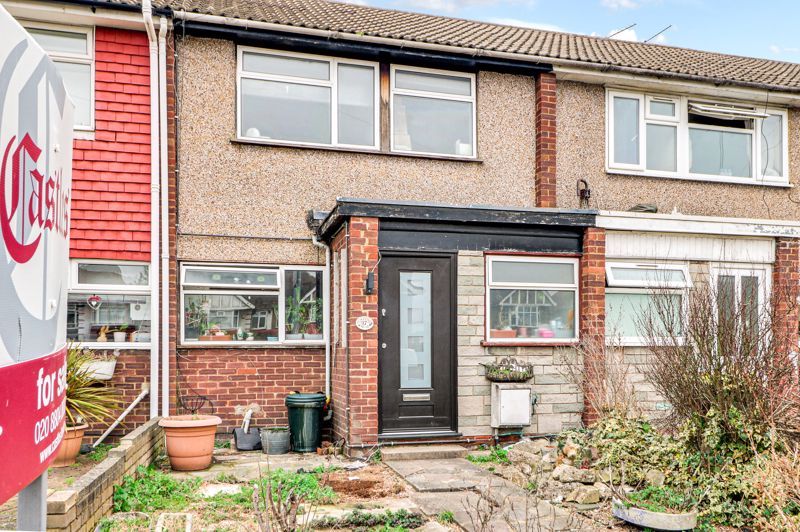 4 bed terraced house for sale in Bullsmoor Lane, Enfield EN3 Zoopla