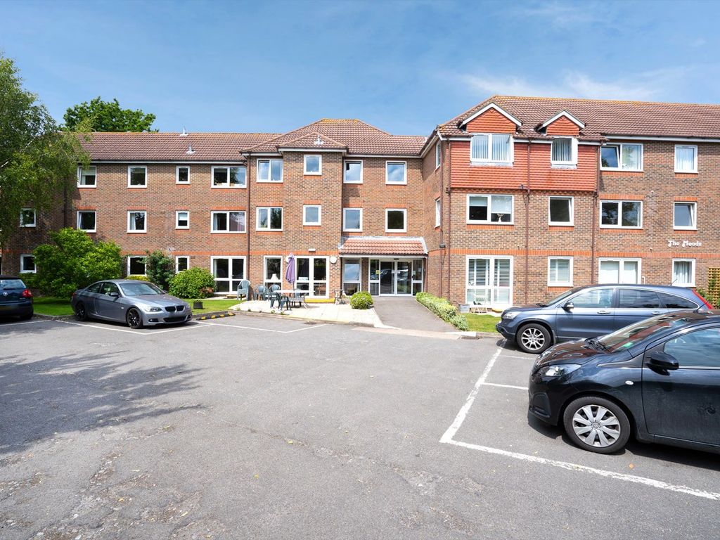 2 bed flat for sale in Green Lane, Windsor SL4 Zoopla