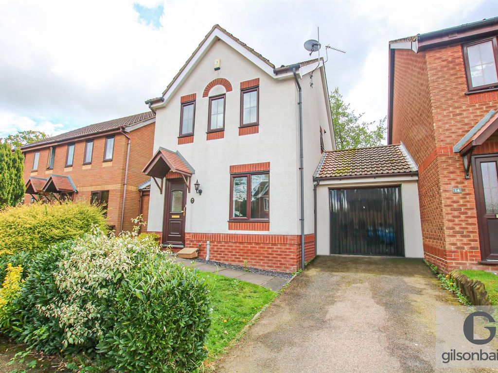 3 bed linkdetached house for sale in Winceby Close, Dussindale, Thorpe