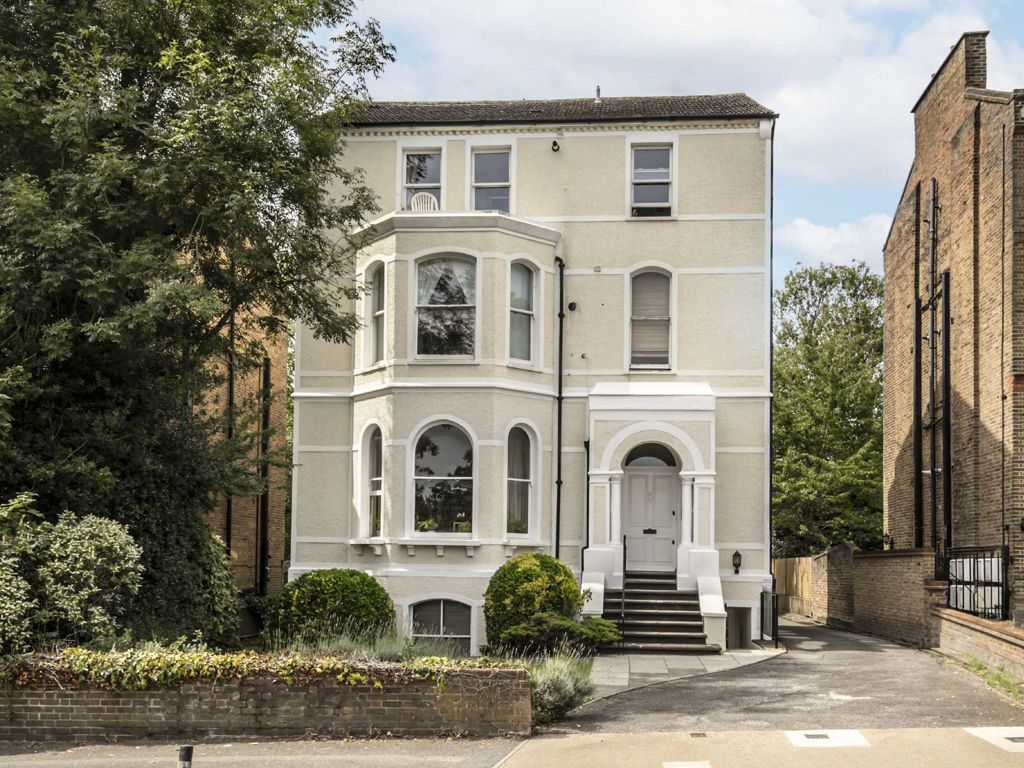 2 bed flat for sale in Ewell Road, Surbiton KT6 - Zoopla