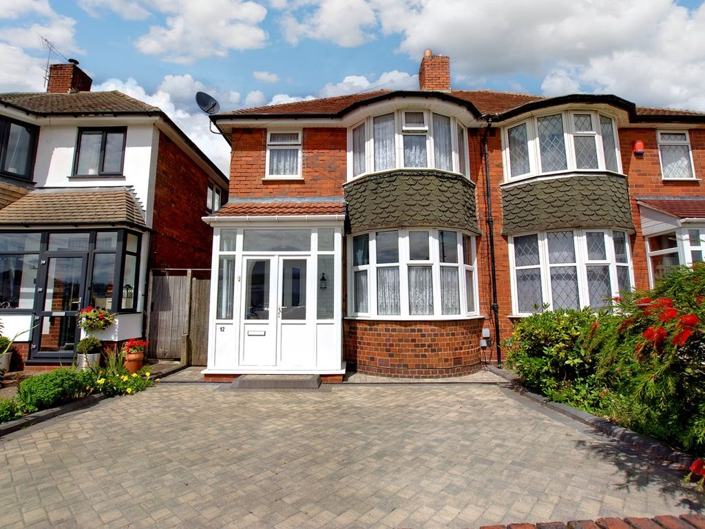 3 bed semidetached house for sale in Kings Road, Sutton Coldfield B73