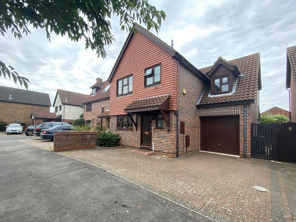 Estella Mead, Newlands Spring, Chelmsford CM1  