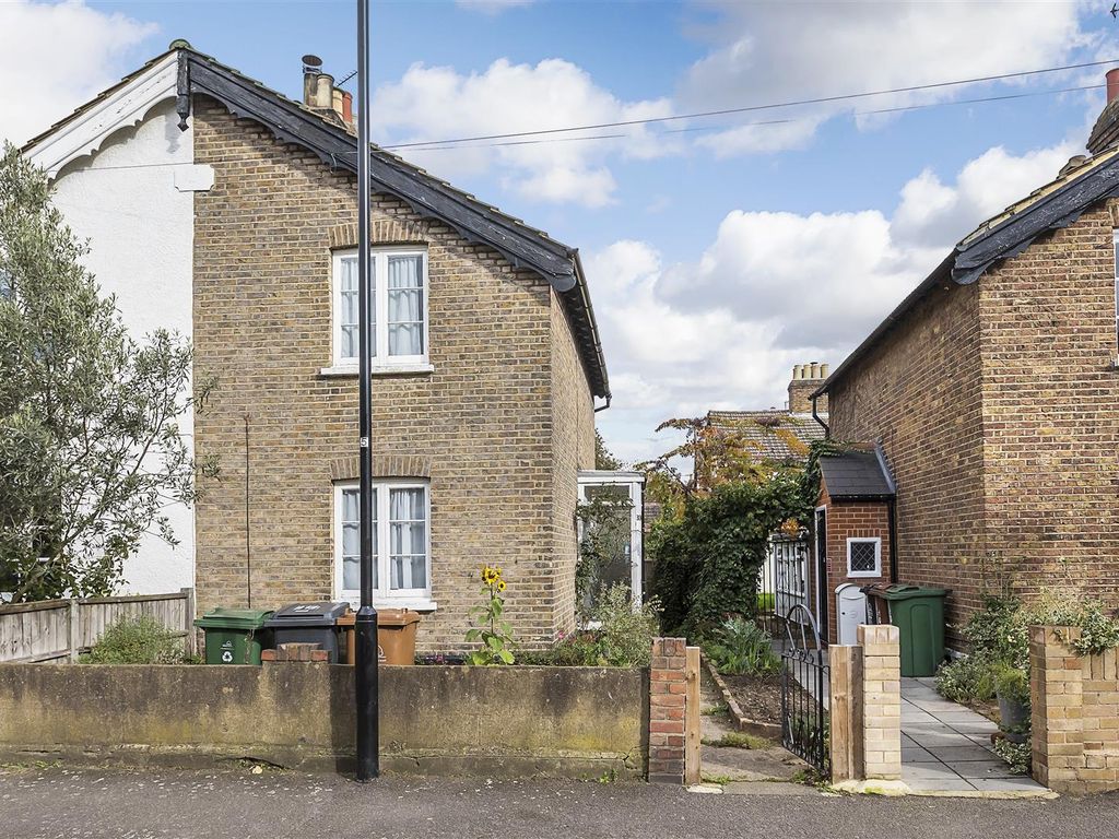 2 bed semidetached house for sale in Eden Road, Walthamstow, London
