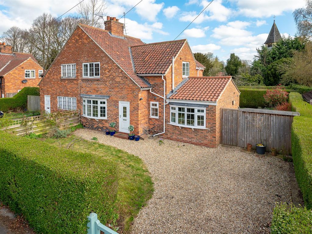 3 bed semidetached house for sale in Beech Grove, Upper Poppleton