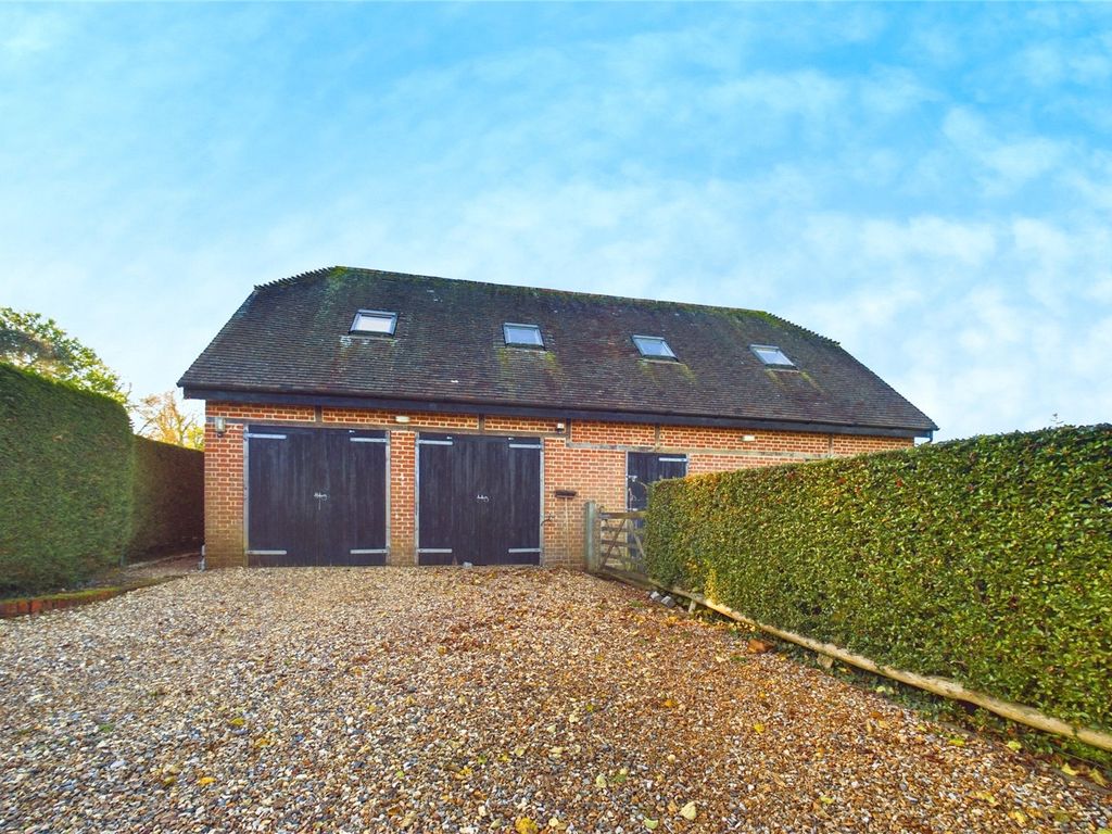 2 bed cottage to rent in The Coach House, Brooklands, White Lane