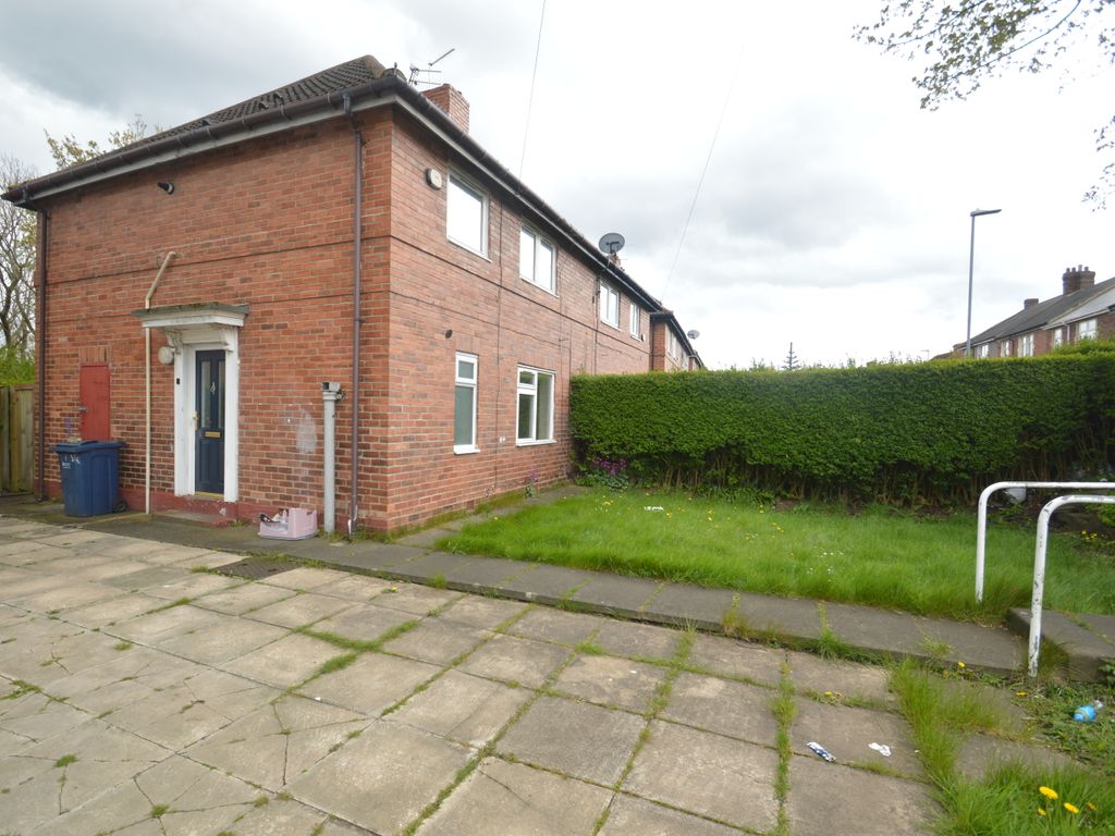 3 bed semidetached house to rent in Esk Street, Gateshead NE9, £895