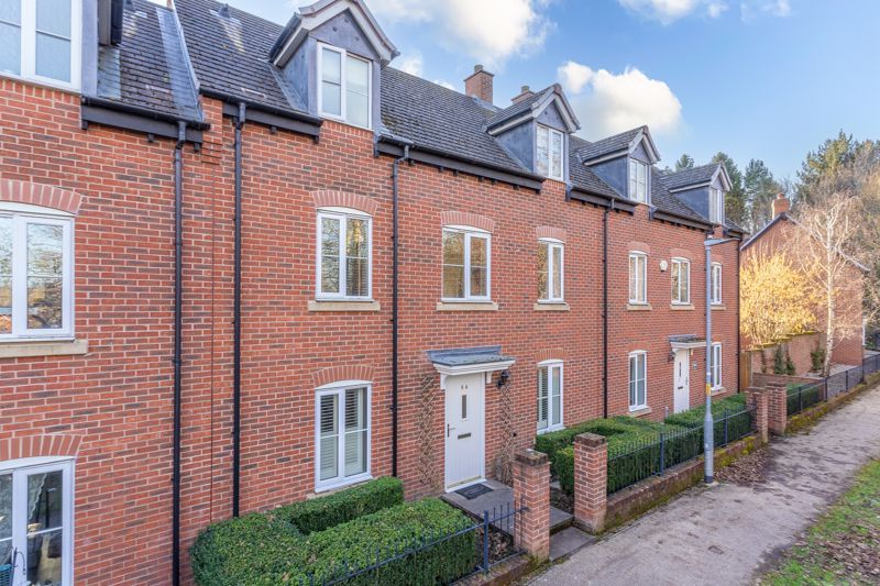 4 bed property for sale in Shoveller Drive, Apley, Telford TF1 Zoopla