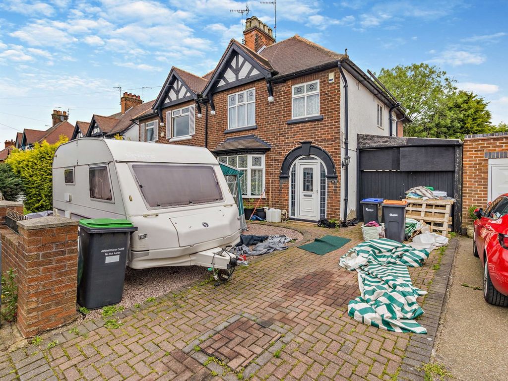 3 bed semidetached house for sale in Redcliffe Street, SuttonIn