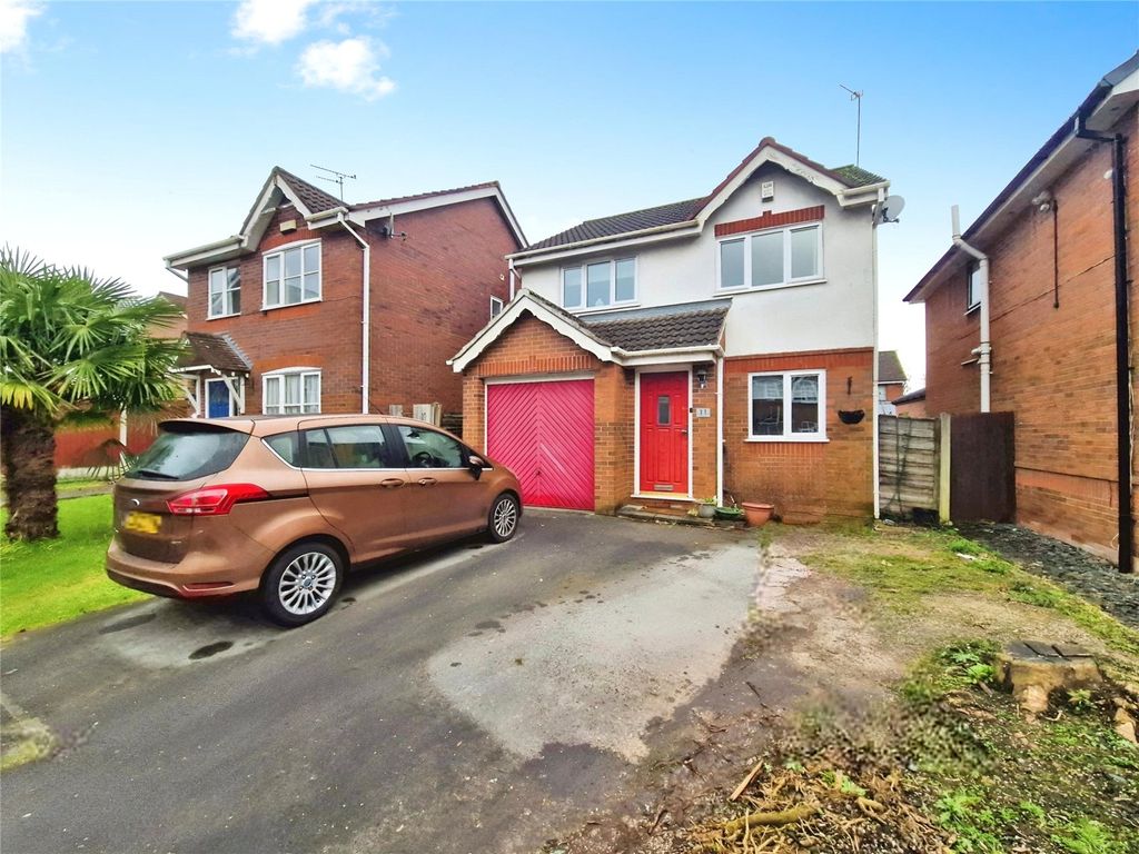 3 bed detached house for sale in Courtyard Drive, Worsley, Manchester, Greater Manchester M28, £