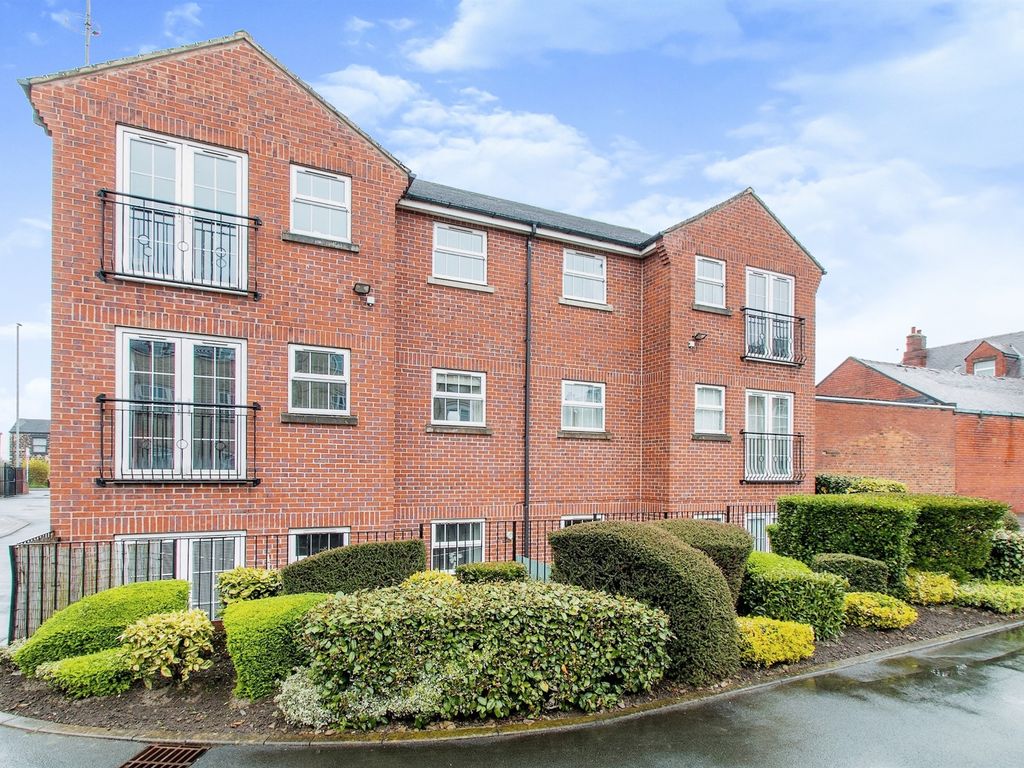 2 bed flat for sale in Howden Clough Road, Morley, Leeds LS27 Zoopla
