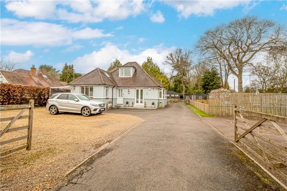 3 bed bungalow for sale in West Parley, Ferndown, Dorset BH22 Zoopla