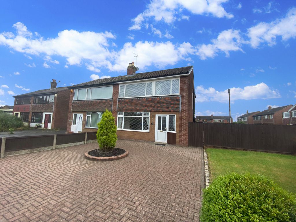 3 bed semidetached house for sale in Barnacre Road, Longridge PR3 Zoopla