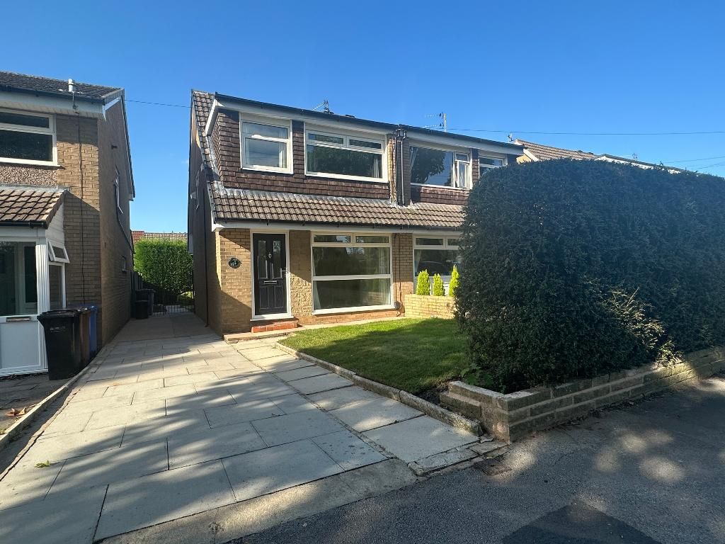 3 bed semidetached house for sale in Nangreave Road, Heaviley