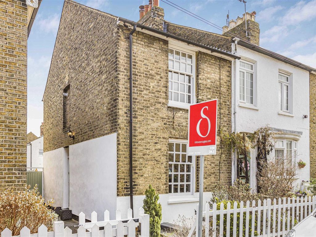 2 bed end terrace house for sale in Currie Street, Hertford SG13 Zoopla