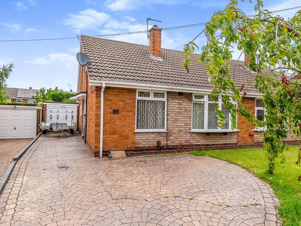 2 bed bungalow for sale in Woodside Way, Willenhall WV12 Zoopla