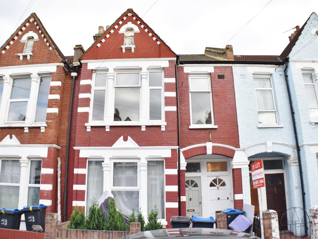 2 bed flat to rent in Heaton Road, Mitcham CR4, £1,550 pcm Zoopla