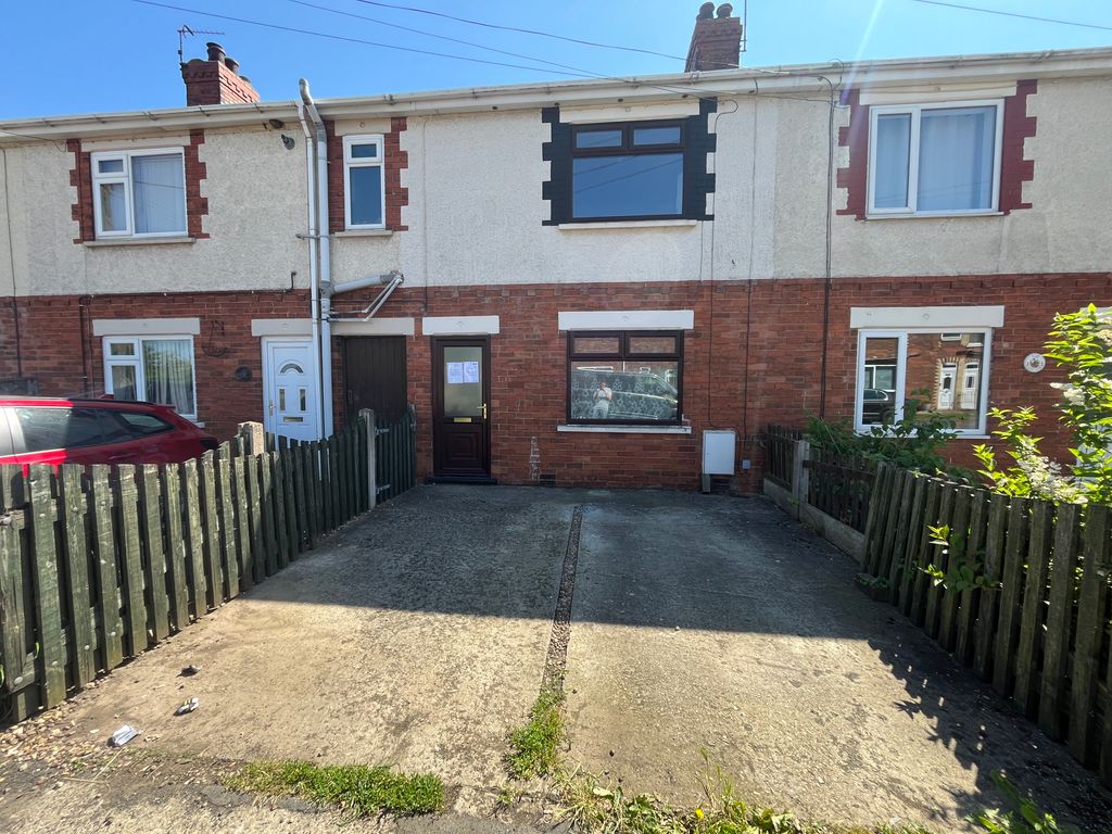 1 bed terraced house to rent in Northlands Road, Winterton DN15, £650