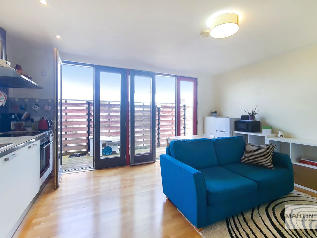 Overton's Yard, Old Town, Croydon CR0  